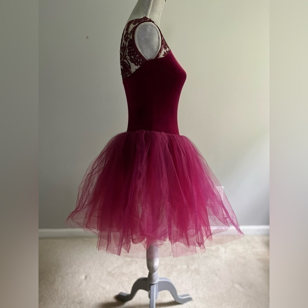 Revolution Dancewear RC18542 Size SA Burgundy Velvet with Lace & Tulle Skirt - Picture 3 of 11